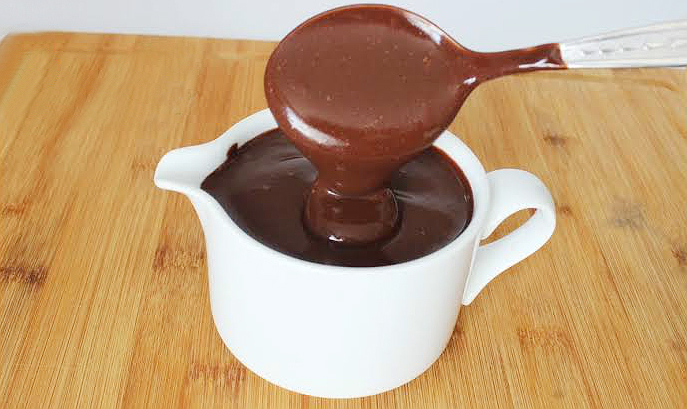 Evde Çikolata Sosu Nasıl Yapılır?